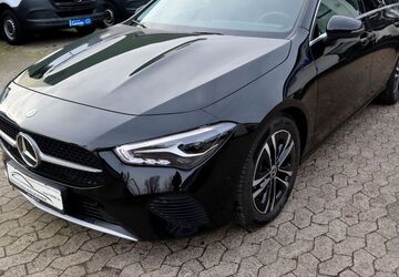 Mercedes-Benz CLA 180 Shooting Brake 5.000 km 28.450 &euro; Krefeld 47799