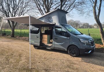 Renault Trafic 5.300 km 54.999 &euro; Willich 47877
