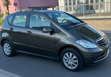 Mercedes-Benz A 180 162.000 km 4.900 &euro; Neuss 41460