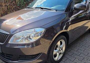 Skoda Roomster 203.521 km 2.750 &euro; Oberhausen 46149