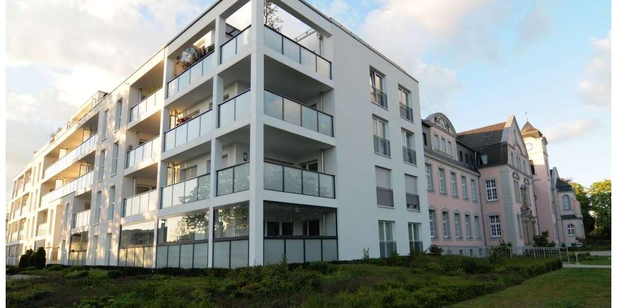 Etagenwohnung Neuss Stadionviertel - 3 Zimmer, 98 m&sup2;, 1.390&euro; | Angebot:27419947