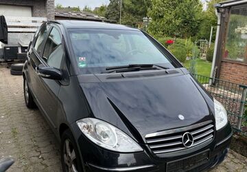 Mercedes-Benz A 170 202.000 km 2.790 &euro; Duisburg 47239