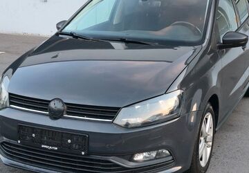 VW Polo 177.000 km 5.399 &euro; Neuss 41472