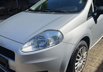 Fiat Grande Punto 111.000 km 2.950 &euro; Mönchengladbach 41069