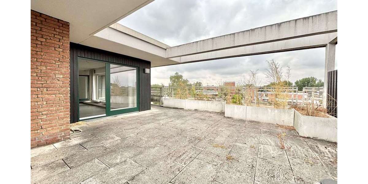 Etagenwohnung Düsseldorf Stadtbezirk 9 - 3 Zimmer, 123 m&sup2;, 950&euro; | Angebot:27428473