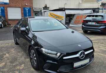 Mercedes-Benz A 180 68.402 km 16.450 &euro; Mönchengladbach 41238