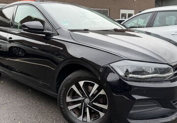 VW Polo 179.700 km 11.880 &euro; Düsseldorf 40549