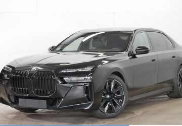 BMW i7 2.003 km 119.770 &euro; Mülheim 45472