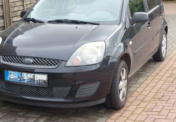 Ford Fiesta 76.888 km 2.900 &euro; Geldern 47608