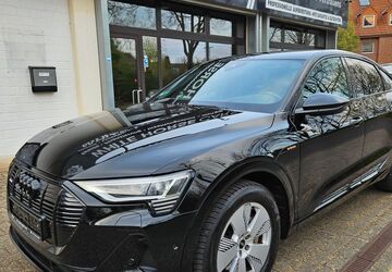 Audi e-tron 58.415 km 28.798 &euro; Korschenbroich 41352
