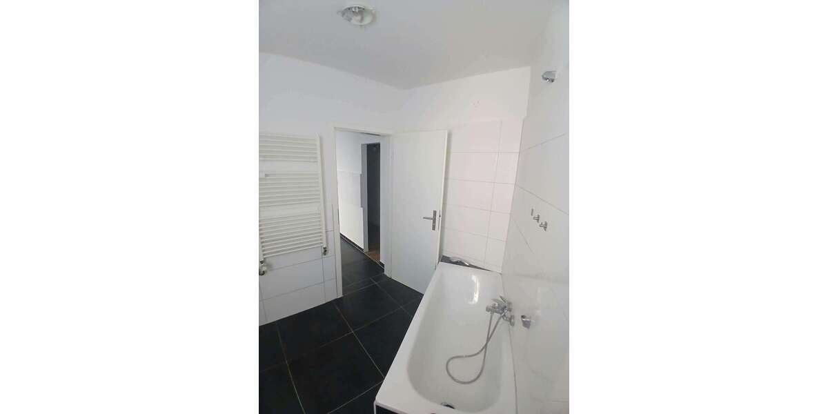 Etagenwohnung Mönchengladbach Süd - 3 Zimmer, 71 m&sup2;, 675&euro; | Angebot:26956308