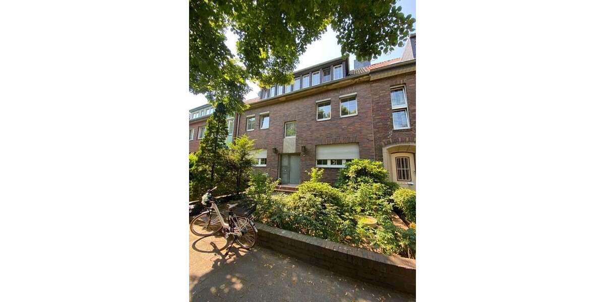 Etagenwohnung Neuss Stadionviertel - 3 Zimmer, 107 m&sup2;, 1.500&euro; | Angebot:27443975